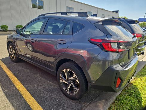 Used 2024 Subaru Crosstrek 2.0i Premium AWD/4WD image 4
