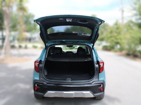 New 2026 Kia Seltos SX image 9