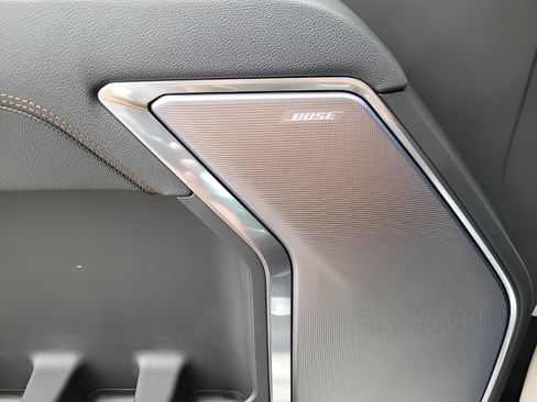 New 2026 Chevrolet Silverado 1500 High Country w/ High Country Premium Package image 15