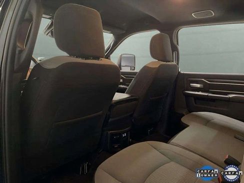 Used 2024 RAM 2500 Big Horn w/ Safety Group image 62