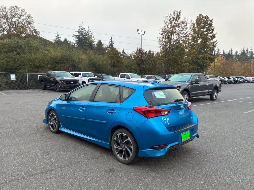 Used 2016 Scion iM FWD image 4