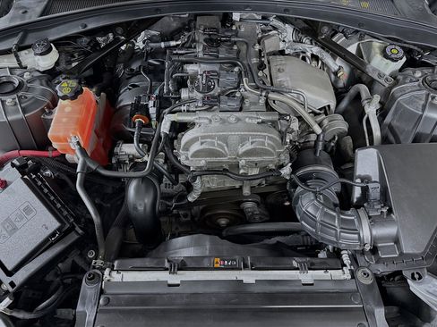 Used 2019 Chevrolet Camaro LS image 37