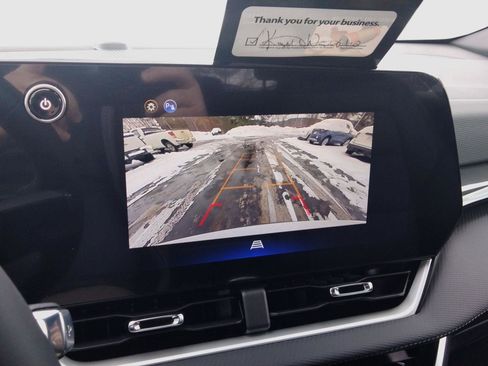 New 2026 Chevrolet Equinox LT w/ Convenience Package II image 22