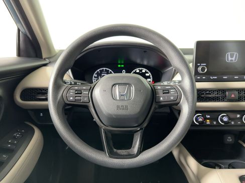 Used 2024 Honda HR-V LX image 15