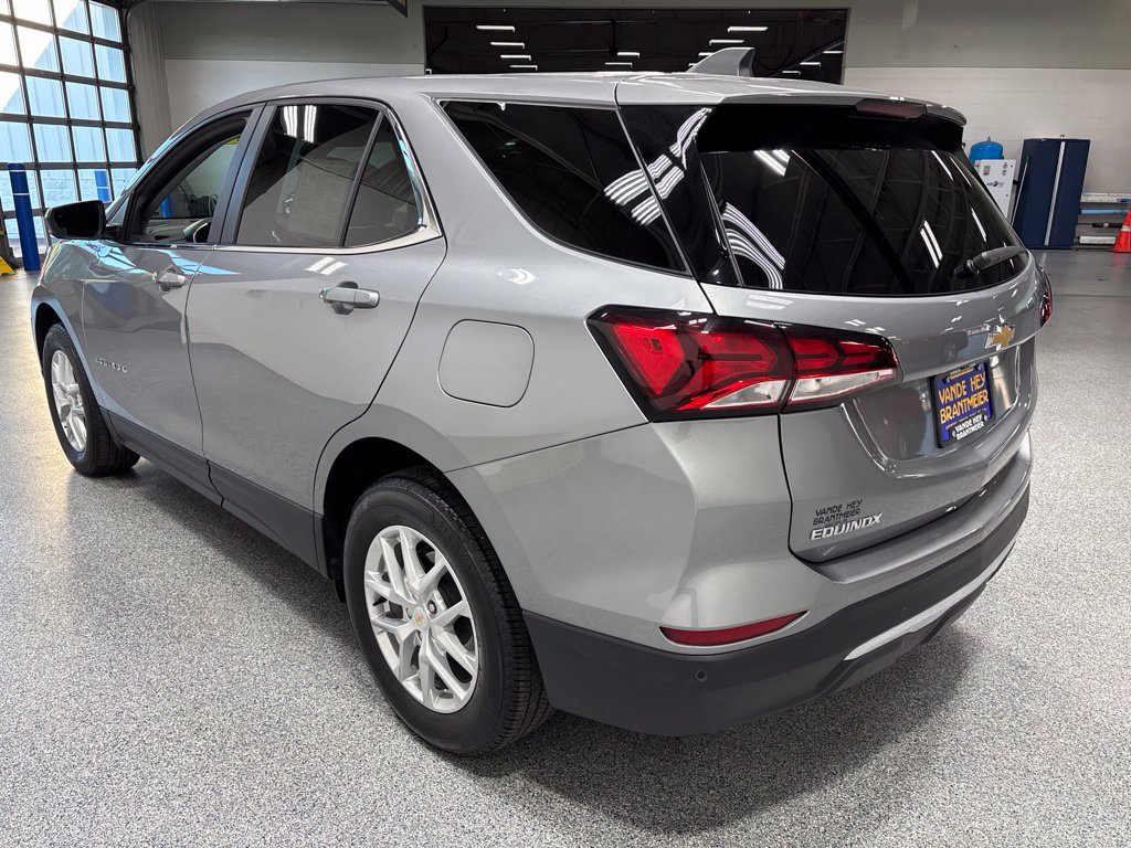 Used 2024 Chevrolet Equinox LT AWD/4WD image 5
