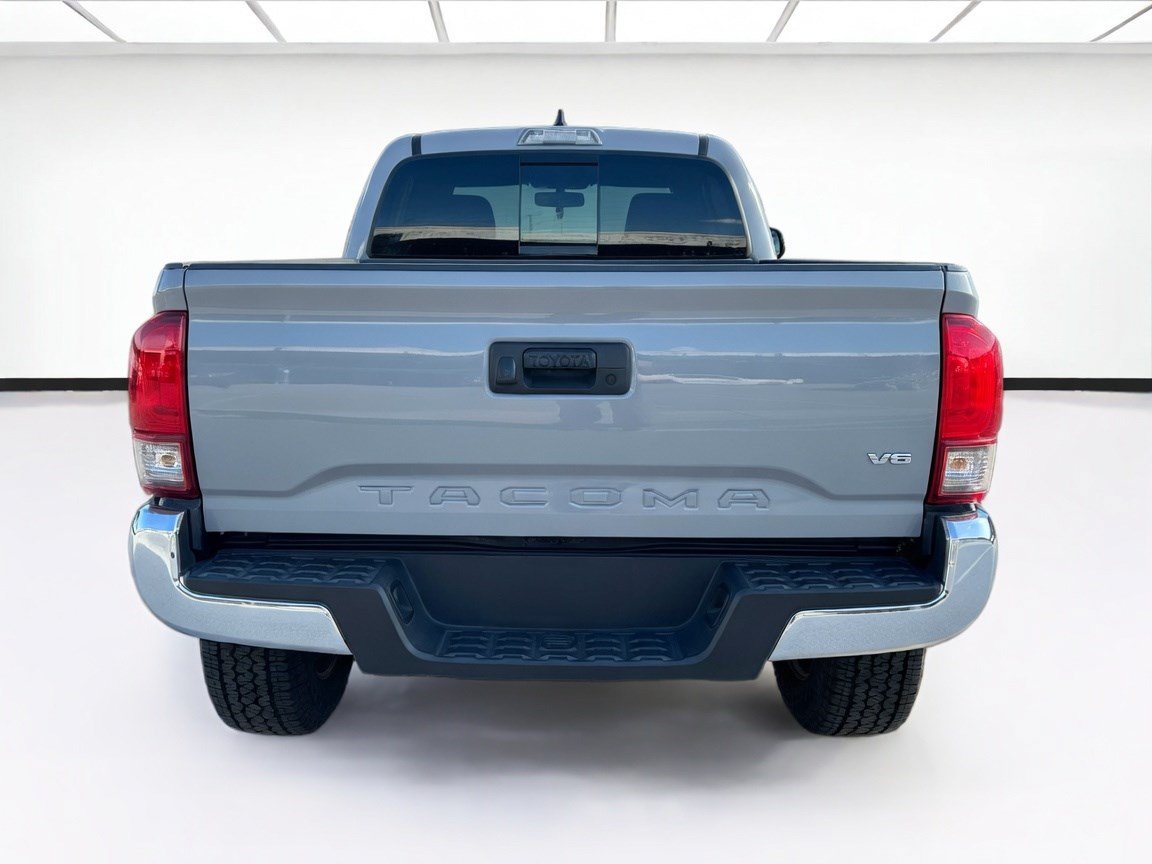 Used 2019 Toyota Tacoma TRD Off-Road AWD/4WD image 5