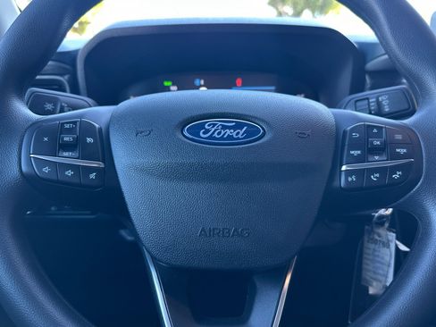 New 2025 Ford Maverick XL image 21