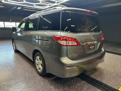 Used 2016 Nissan Quest SV FWD image 5
