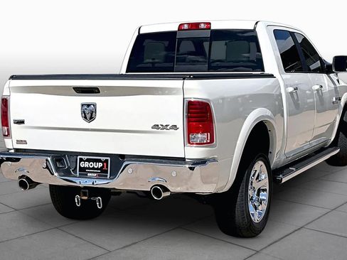 Used 2018 RAM 1500 Laramie w/ Convenience Group AWD/4WD image 14