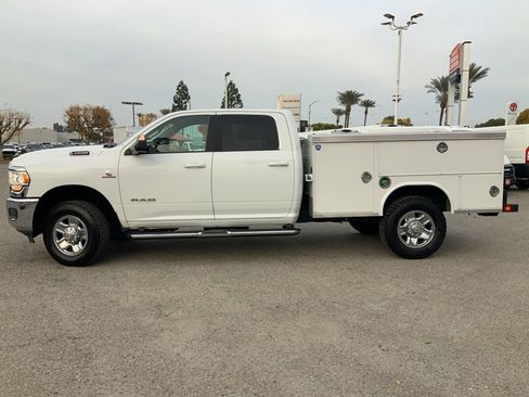 Used 2022 RAM 3500 Big Horn image 9