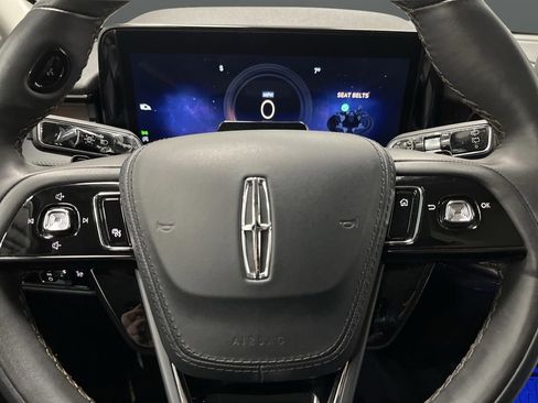 Used 2025 Lincoln Aviator Reserve image 18