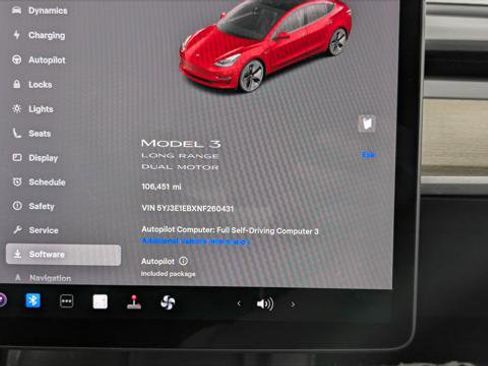 Used 2022 Tesla Model 3 Long Range AWD/4WD image 28