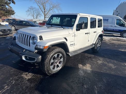 Used 2020 Jeep Wrangler Unlimited Sahara image 13