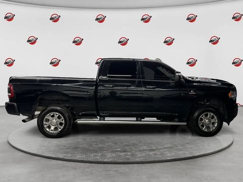 Used 2023 RAM 2500 Laramie AWD/4WD image 6