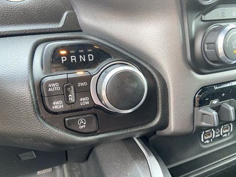 Used 2023 RAM 1500 Big Horn AWD/4WD image 42