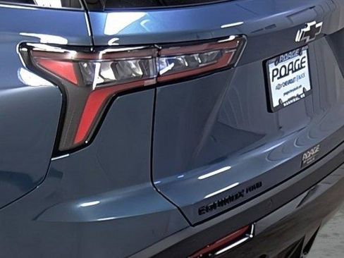New 2026 Chevrolet Equinox RS w/ Convenience Package III AWD/4WD image 10
