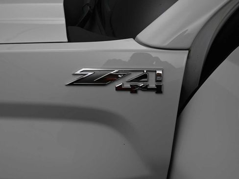 Used 2019 GMC Sierra 1500 SLE w/ SLE Value Package image 13