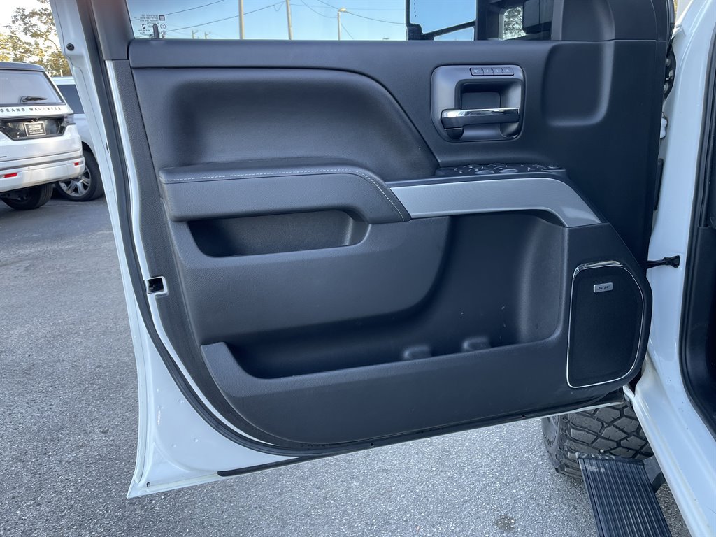 Used 2016 Chevrolet Silverado 2500 LTZ w/ Duramax Plus Package AWD/4WD image 46