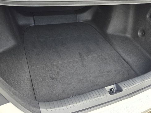 Used 2025 Honda Accord LX image 14