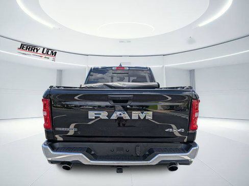 Certified 2025 RAM 1500 Big Horn AWD/4WD image 4