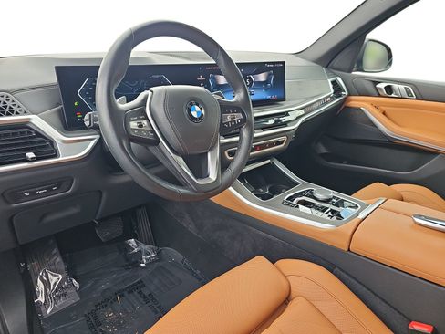 Used 2024 BMW X5 xDrive40i AWD/4WD image 13
