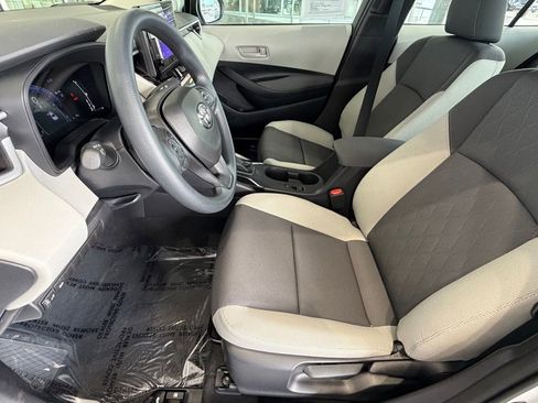 Used 2026 Toyota Corolla LE FWD image 21