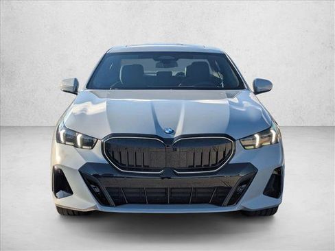 New 2026 BMW 530i w/ M Sport Package RWD image 6