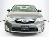 Used 2014 Toyota Camry XLE image 2