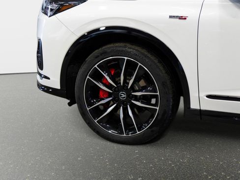 Used 2023 Acura MDX Type S image 2