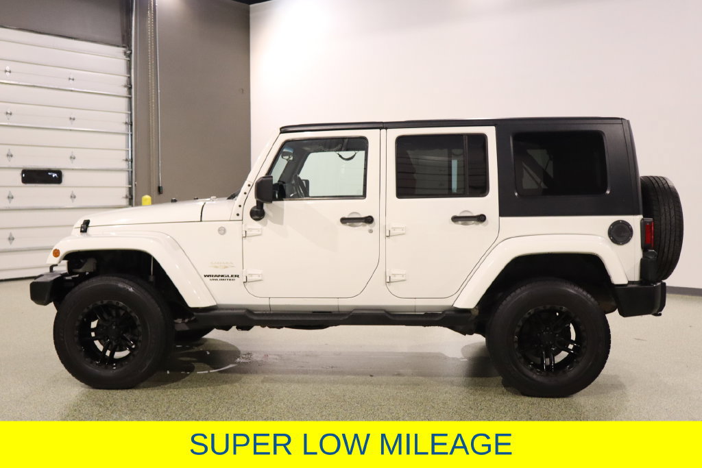 Used 2010 Jeep Wrangler Unlimited Sahara w/ Mopar Chrome Edition Group AWD/4WD image 5