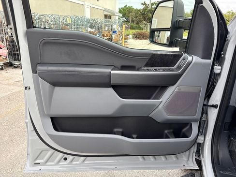 New 2026 Ford F250 XLT w/ XLT Premium Package image 28