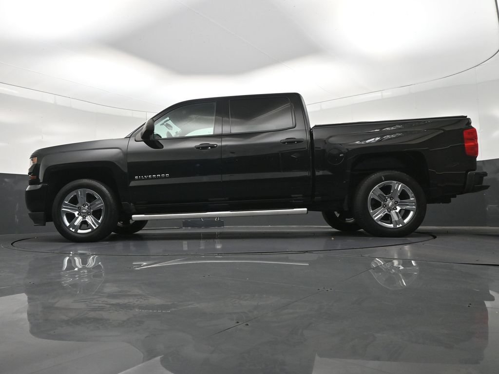 Used 2018 Chevrolet Silverado 1500 Custom RWD image 29