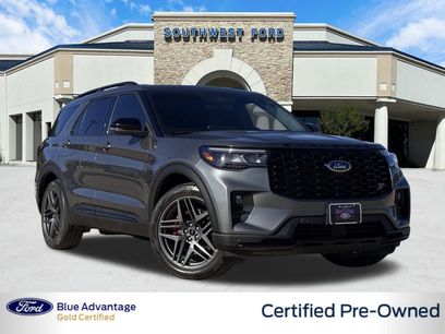 Used 2025 Ford Explorer ST