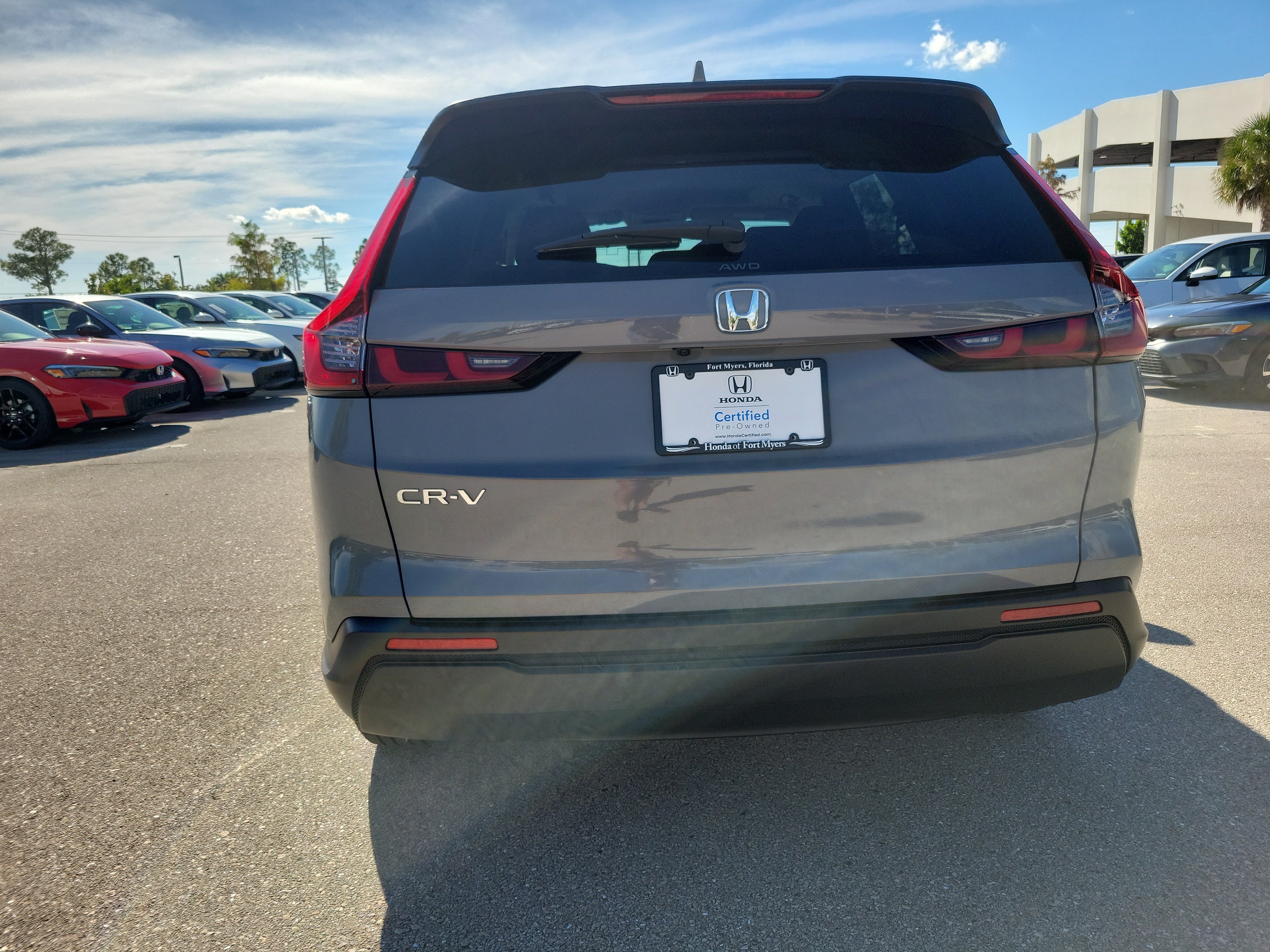 Used 2024 Honda CR-V EX image 5
