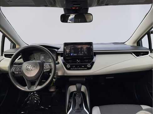 Used 2024 Toyota Corolla LE image 21