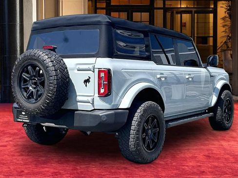 Used 2023 Ford Bronco Outer Banks AWD/4WD image 6