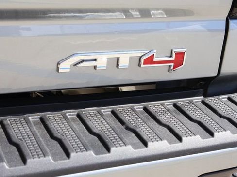 New 2026 GMC Sierra 2500 AT4 w/ AT4 Premium Plus Package AWD/4WD image 7