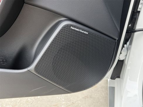 New 2025 Kia Soul GT-Line w/ GT-Line Technology Package image 19