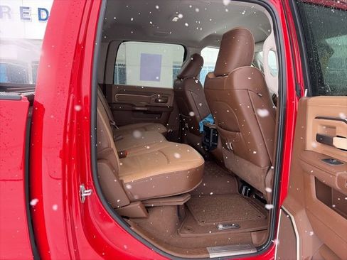 Used 2023 RAM 2500 Limited image 12