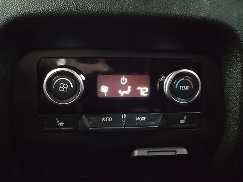 Used 2025 Buick Enclave Avenir w/ Super Cruise Package AWD/4WD image 52