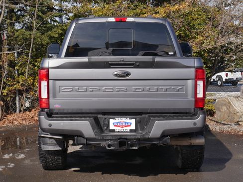 Certified 2022 Ford F250 Lariat w/ Black Appearance Package image 24