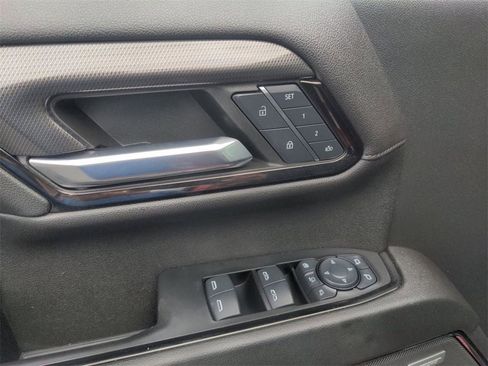 Certified 2024 GMC Sierra 2500 AT4 w/ AT4 Premium Plus Package image 23