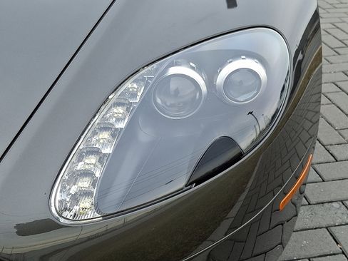 Used 2008 Aston Martin V8 Vantage Coupe image 9