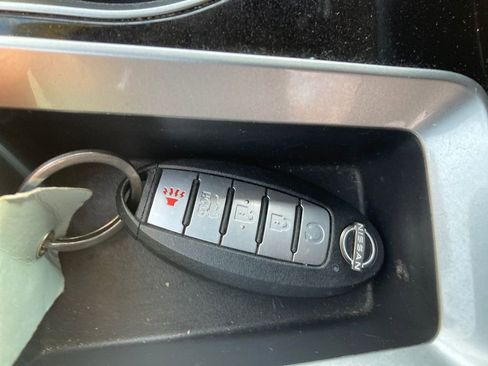 Used 2023 Nissan Altima 2.5 SV image 33