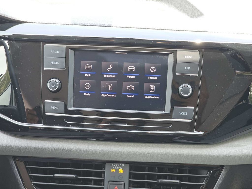 Used 2023 Volkswagen Taos S FWD image 17