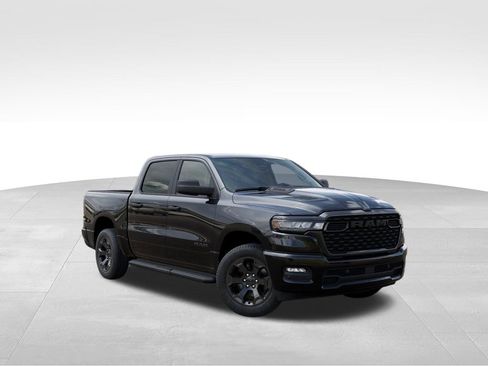 New 2026 RAM 1500 Express AWD/4WD image 5