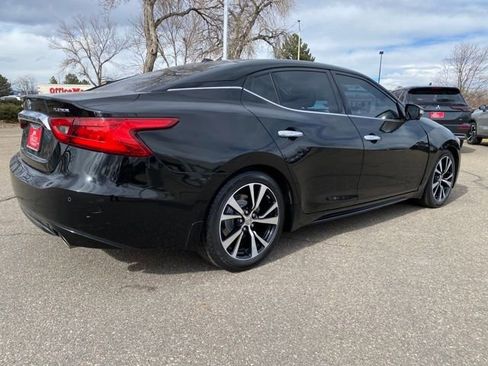 Used 2018 Nissan Maxima Platinum image 5