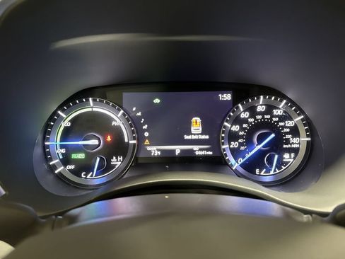 Used 2020 Toyota Highlander XLE AWD/4WD image 12