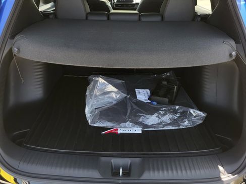 Used 2025 Acura ADX A-Spec image 10