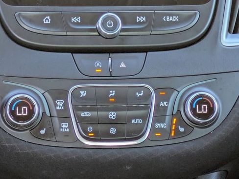 Certified 2025 Chevrolet Malibu LT image 26